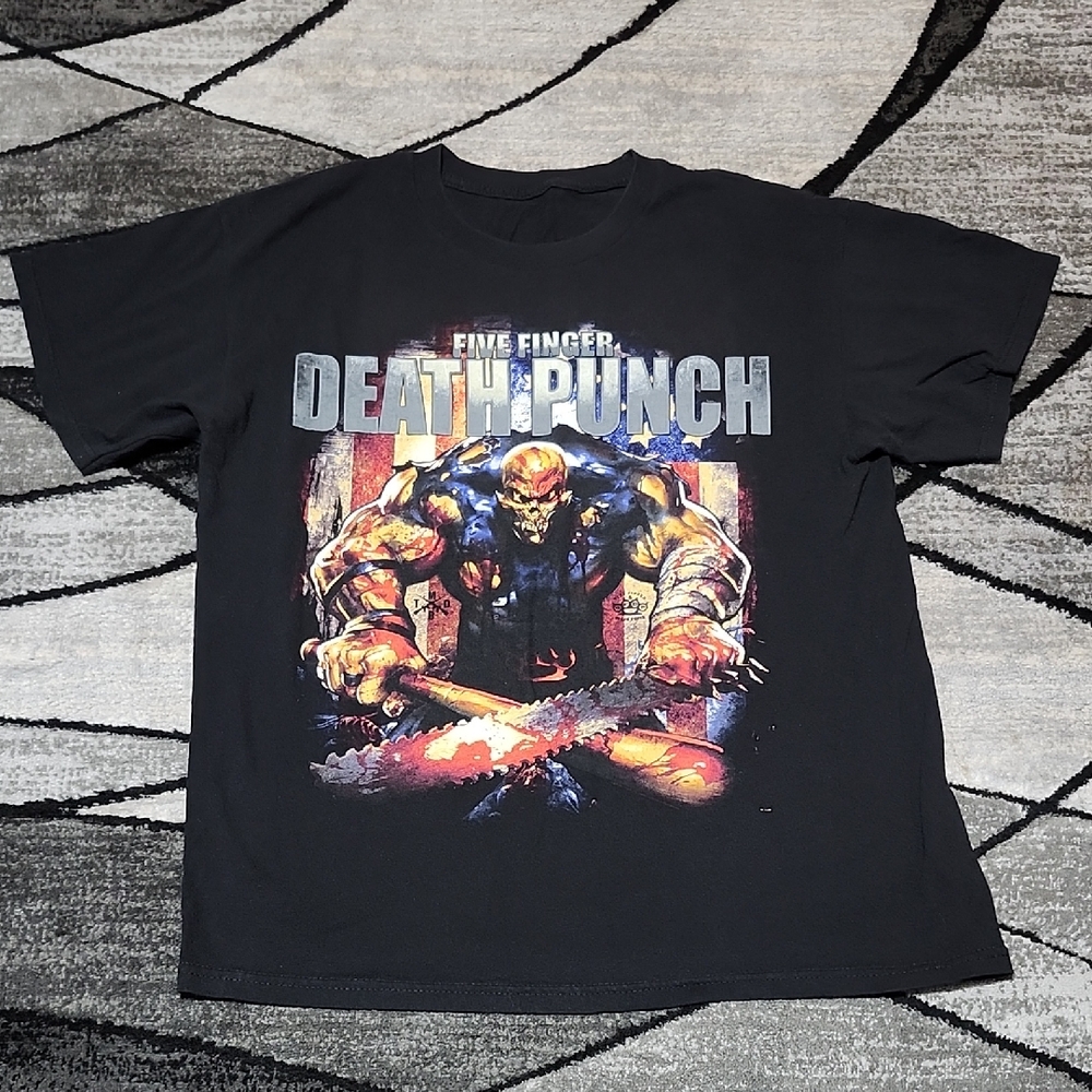FIVE FINGER DEATH PUNCH "GOT YOUR SIX" ALBUM GRAPHIC BLACK CREW-NECK TEE-SHIRT
